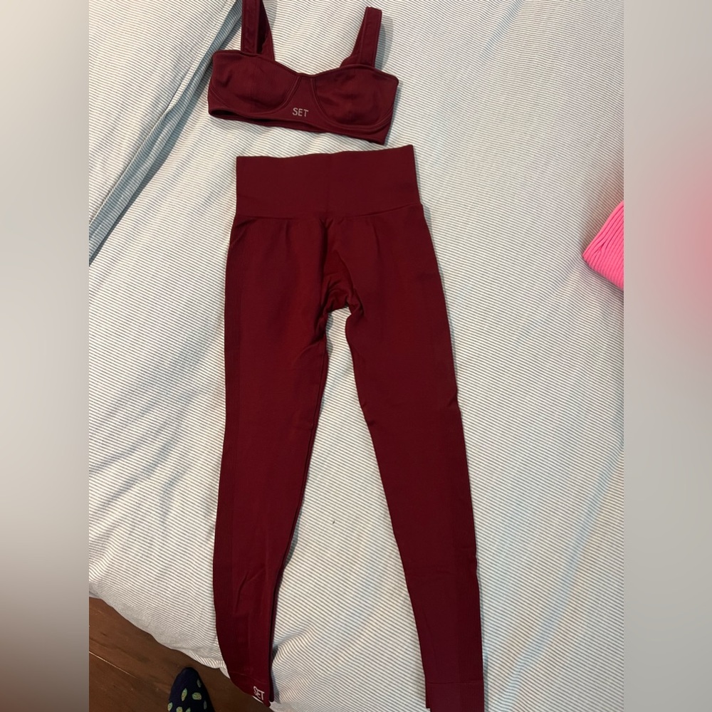 SET ACTIVE maroon set